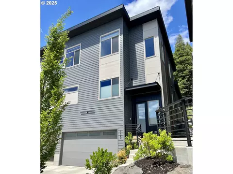135 Shelton Mcmurphey Blvd, Eugene, OR 97401