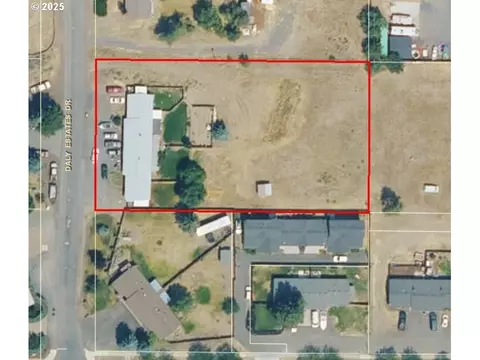 61620 Daly Estates Dr, Bend, OR 97702 photo 2