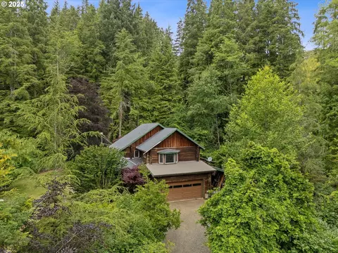4347 S Schooner Creek Rd, Lincoln City, OR 97367