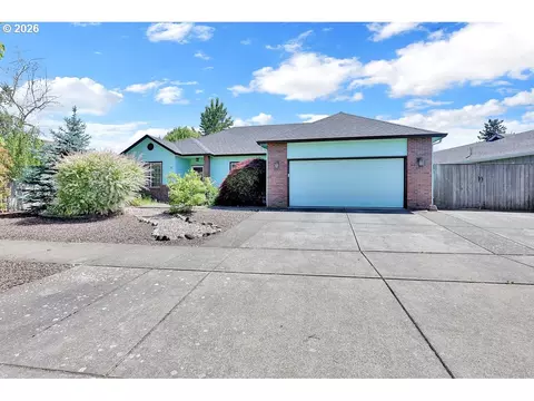 5930 St Helena St, Eugene, OR 97402