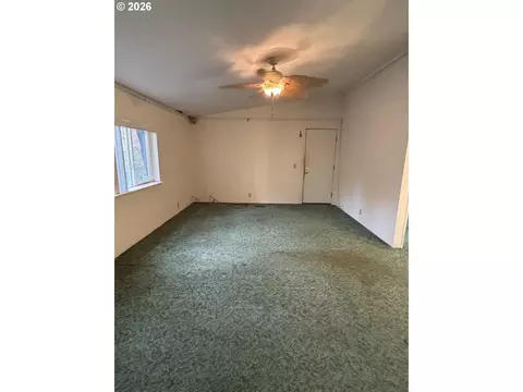 Living - 331 Hillside Loop, Seaside, OR 97138 photo 5 of 5