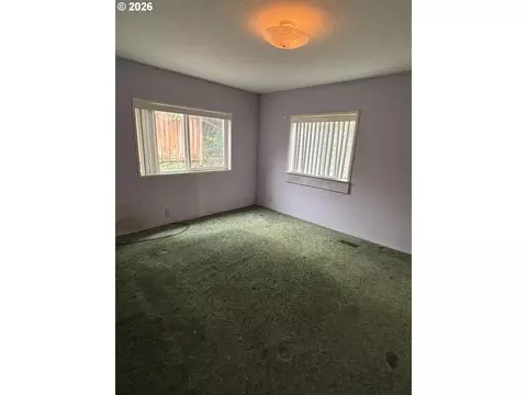 Bedroom - 331 Hillside Loop, Seaside, OR 97138 photo 5 of 5