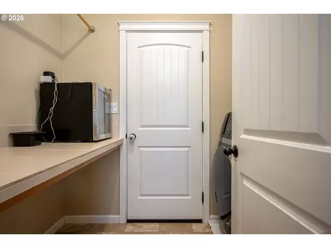 Other - 467 E Johnson St, Carlton, OR 97111 photo 4 of 5