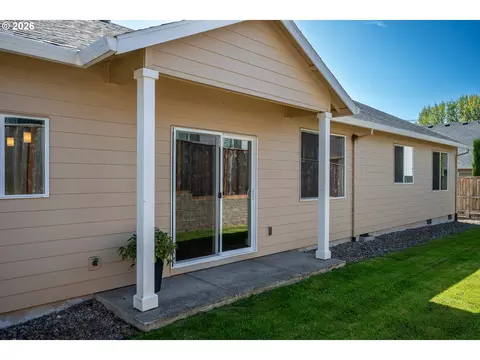 Other - 467 E Johnson St, Carlton, OR 97111 photo 5 of 5