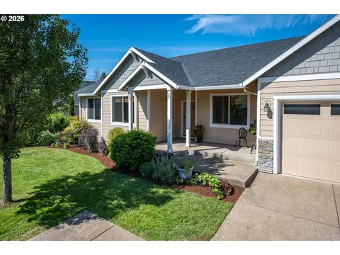 Exterior - 467 E Johnson St, Carlton, OR 97111 photo 9 of 10