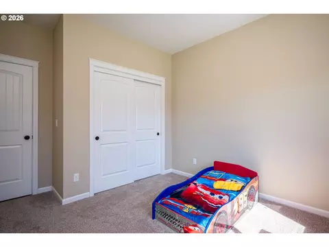 Bedroom - 467 E Johnson St, Carlton, OR 97111 photo 5 of 8