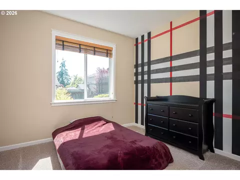 Bedroom - 467 E Johnson St, Carlton, OR 97111 photo 6 of 8