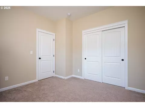 Bedroom - 467 E Johnson St, Carlton, OR 97111 photo 8 of 8