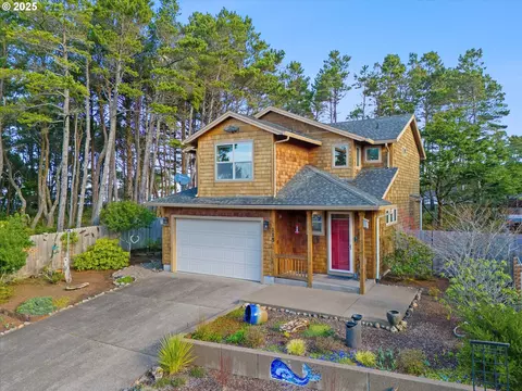 115 Pacific St, Depoe Bay, OR 97341