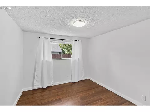 Bedroom - 945 Madison St, Eugene, OR 97402 photo 1 of 8