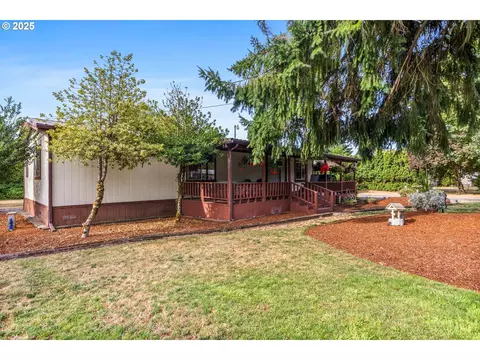 4003 Clark Mill Rd, Sweet Home, OR 97386