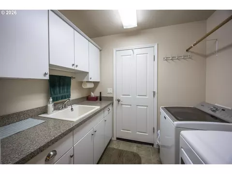 Other - 4805 Cloudcroft Ln, Florence, OR 97439 photo 9 of 14
