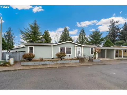 4223 SE 136th Ave #2, Portland, OR 97236