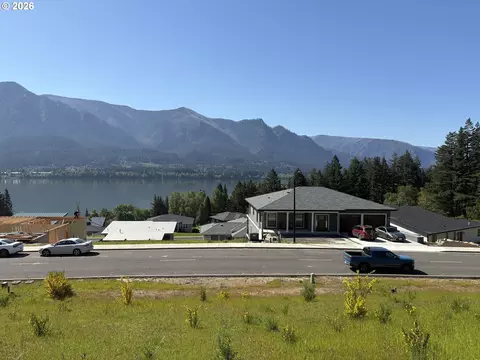 115 NE Upper Basso Cir, Stevenson, WA 98648
