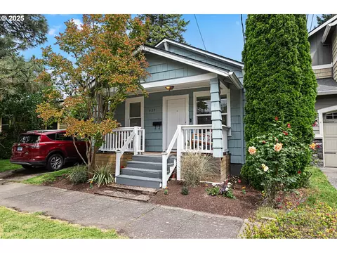 927 N Baldwin St, Portland, OR 97217