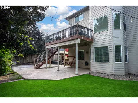 Exterior - 5435 SE Old Woods Loop, Gresham, OR 97080 photo 12 of 15