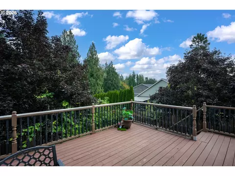 Exterior - 5435 SE Old Woods Loop, Gresham, OR 97080 photo 14 of 15