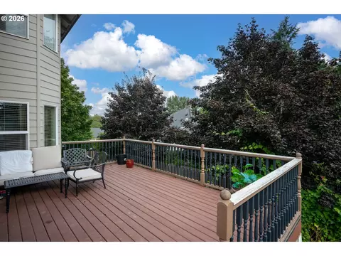 Exterior - 5435 SE Old Woods Loop, Gresham, OR 97080 photo 13 of 15