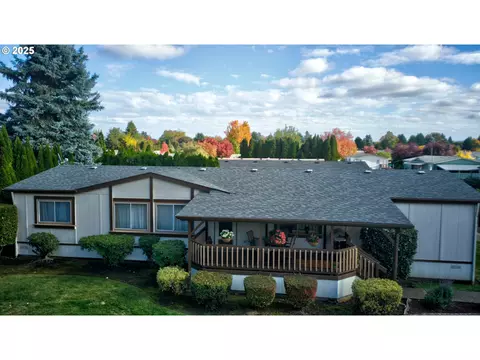 1699 N Terry St #89, Eugene, OR 97402