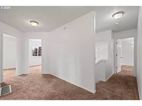Entry Way - 1753 NW Wonderview Ave, Gresham, OR 97030 photo 2 of 2