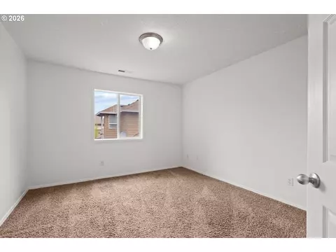 Bedroom - 1753 NW Wonderview Ave, Gresham, OR 97030 photo 1 of 8