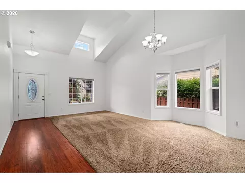 Living - 1753 NW Wonderview Ave, Gresham, OR 97030 photo 3 of 11