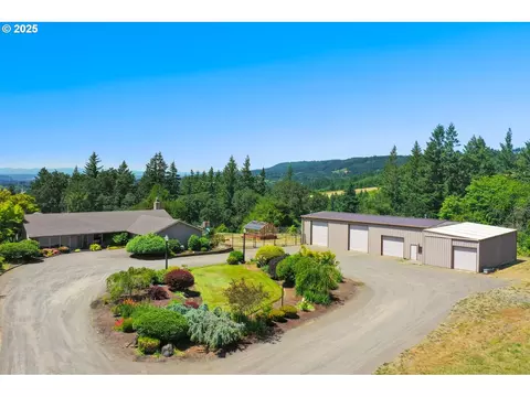 31600 NE Schaad View Dr, Newberg, OR 97132