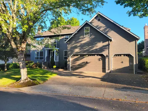 5665 Grand Oaks Dr, Lake Oswego, OR 97035