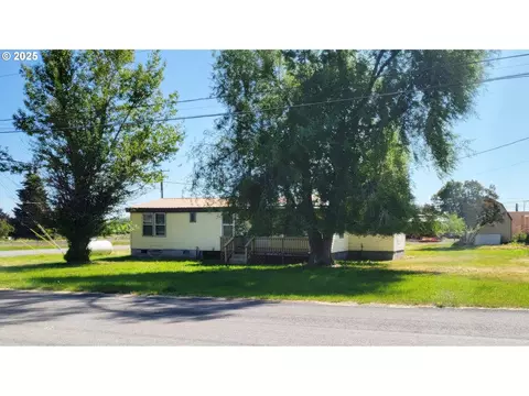 710 N Mill St, Joseph, OR 97846