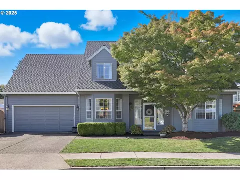 5275 SW Greenwood Cir, Tualatin, OR 97062