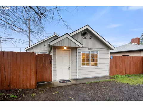 3020 SE 122nd Ave, Portland, OR 97236