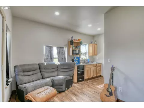2221 NW Furnish Ave, Pendleton, OR 97801 photo 36