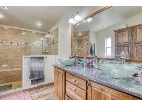 2221 NW Furnish Ave, Pendleton, OR 97801 photo 21