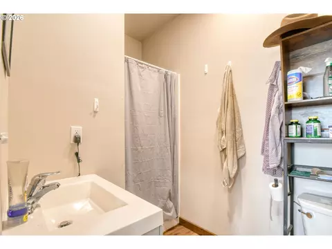 2221 NW Furnish Ave, Pendleton, OR 97801 photo 40
