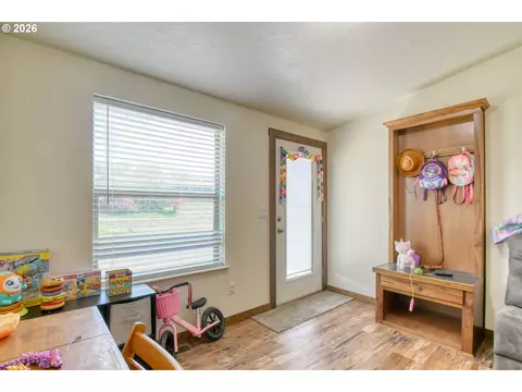 2221 NW Furnish Ave, Pendleton, OR 97801 photo 29
