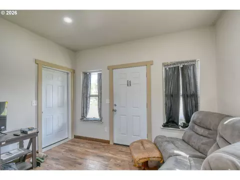 2221 NW Furnish Ave, Pendleton, OR 97801 photo 37