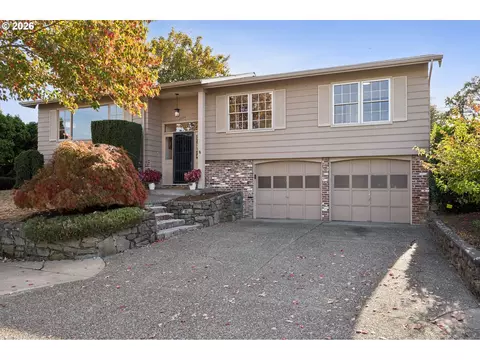 14014 NE Rose Pkwy, Portland, OR 97230