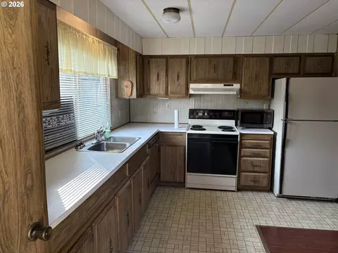 1625 Henderson Ave #E6, Eugene, OR 97403 photo 2