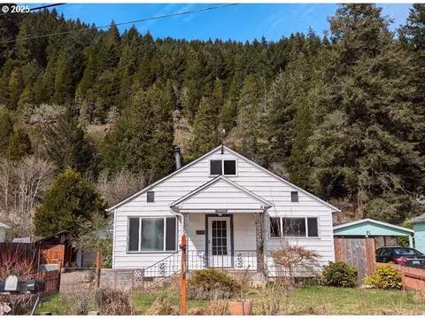 46835 Sunset Ave, Westfir, OR 97492
