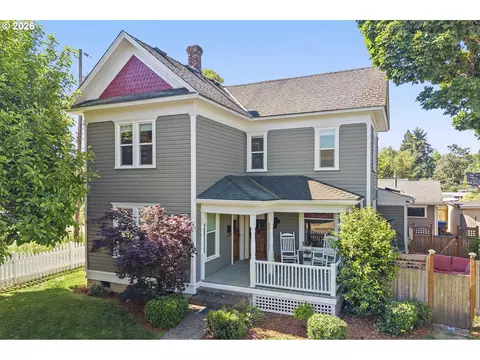 1550 E Ave NE, Salem, OR 97301