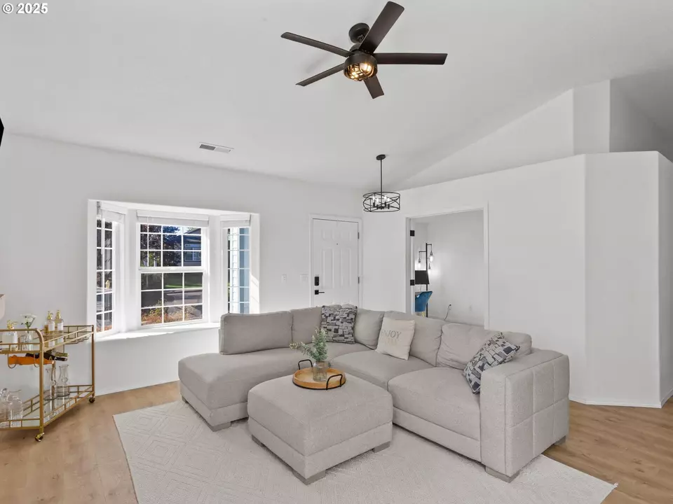 Other - 1002 40th St, Washougal, WA 98671 photo 2 of 10