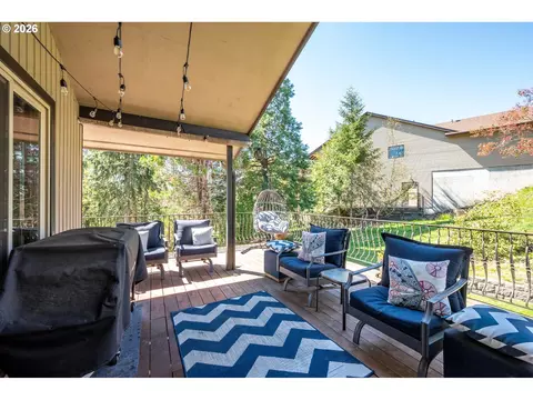 Exterior - 13 Judith Pl, Longview, WA 98632 photo 5 of 15