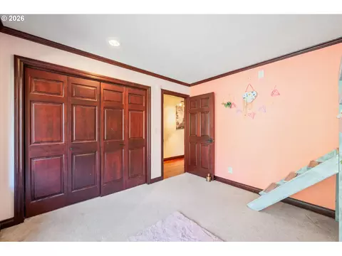 Bedroom - 13 Judith Pl, Longview, WA 98632 photo 6 of 6