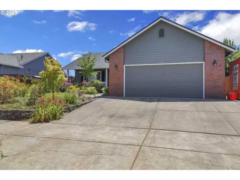 5986 Rombauer Rd, Eugene, OR 97402