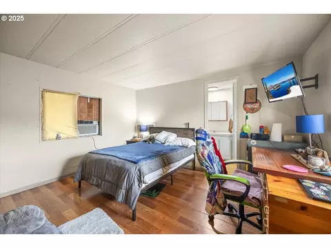 90 SE Darrell Ave, Winston, OR 97496 photo 8