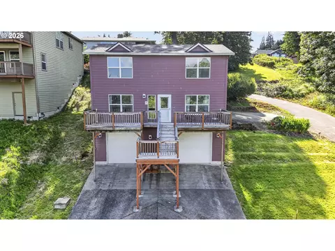 1955 5th St, Columbia City, OR 97018