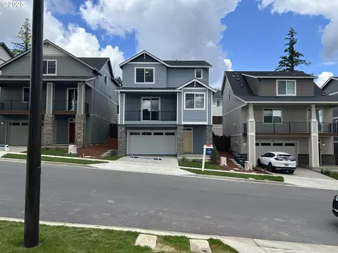 12194 SW Champlin Ln, Beaverton, OR 97007