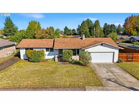 2608 NE Irvine St, Mcminnville, OR 97128