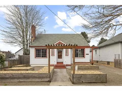 5751 SE 87th Ave, Portland, OR 97266