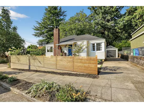 4305 SE Francis St, Portland, OR 97206